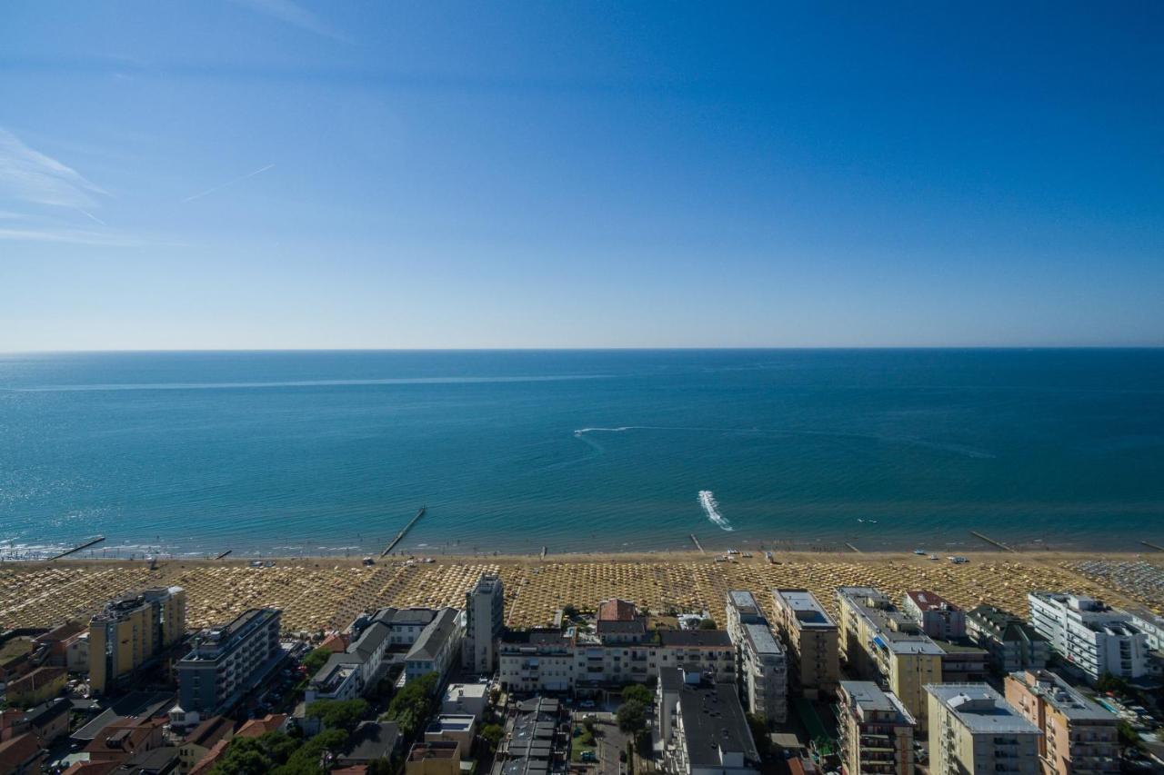 Hesperia Hotel&Residence Lido di Jesolo Exterior foto