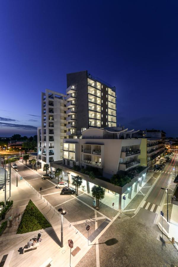 Hesperia Hotel&Residence Lido di Jesolo Exterior foto